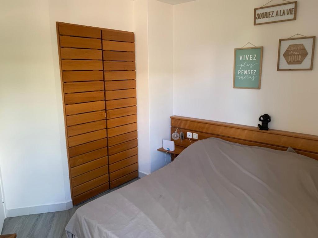 Le Loft Manganao Leilighet Saint-Francois  Eksteriør bilde